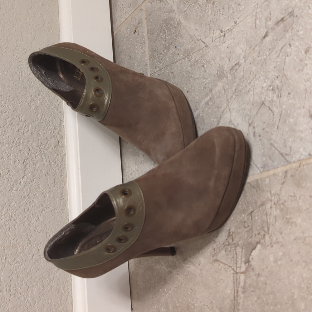 Stuart Weitzman Heeled Booties